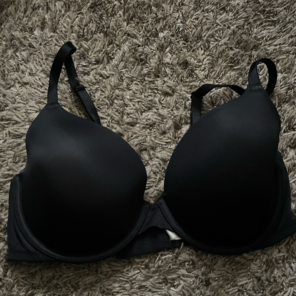 PINK Victoria's Secret Classic Black Bra